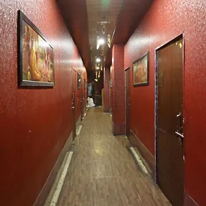 Roseberry & By Gobravo Hotel