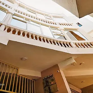 Dream Laxmi Hotel